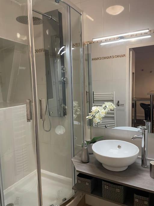Cozy Studio Chatelet Paris 1 Apartment Luaran gambar